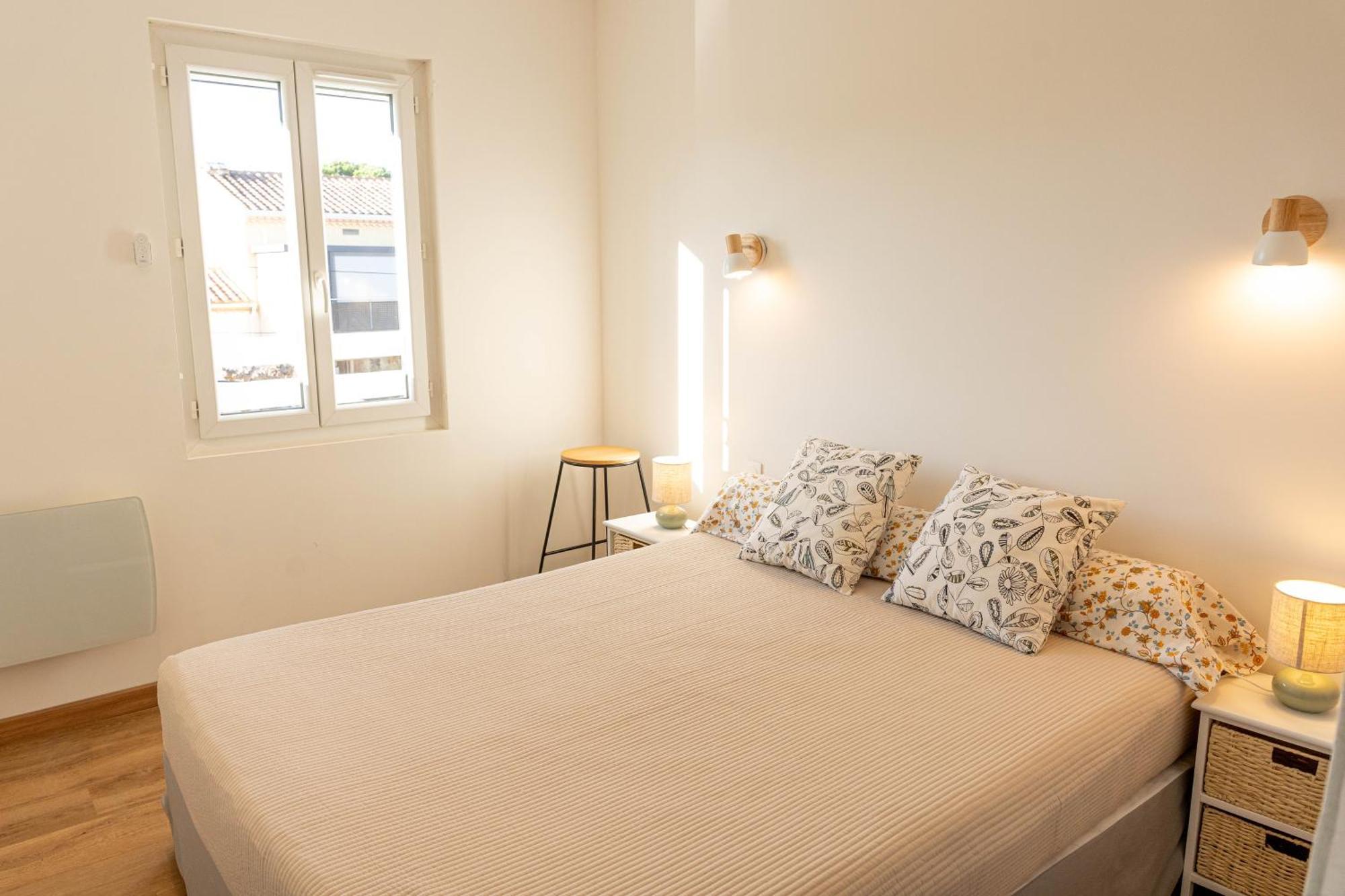 Appartement Avec Piscine Et Jacuzzi A 50Metres De La Plage Et 5Min De L'Allee Des Pins Argelès-sur-Mer Exteriör bild